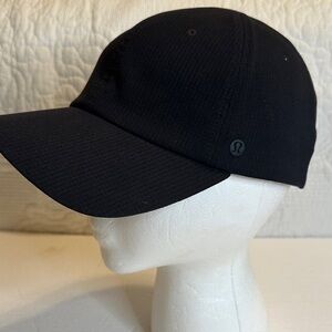 lululemon Black ball Cap